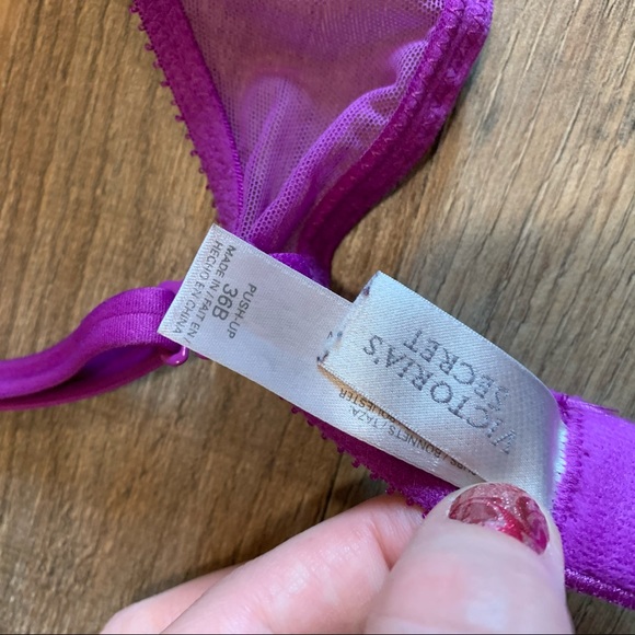 VS Vintage Embroidered Floral Lace Push Up Bra - Picture 9 of 9